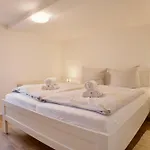 Dien To Huus Holiday home *