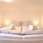Dien To Huus Holiday home *